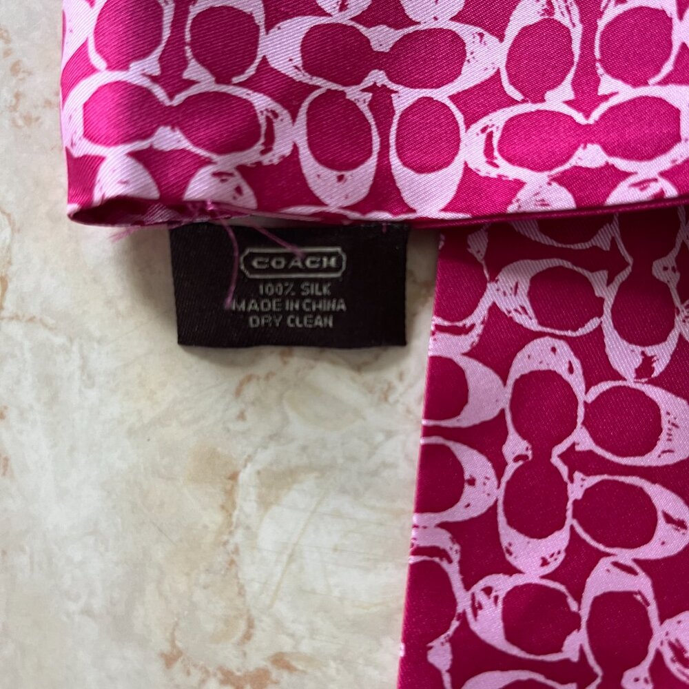 Coach Monotone Pink Silk Bag Scarf Y2K - Picture 3 of 4